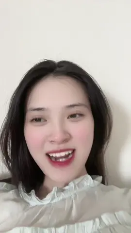 Như 1 cái dớp 🤣🤣
