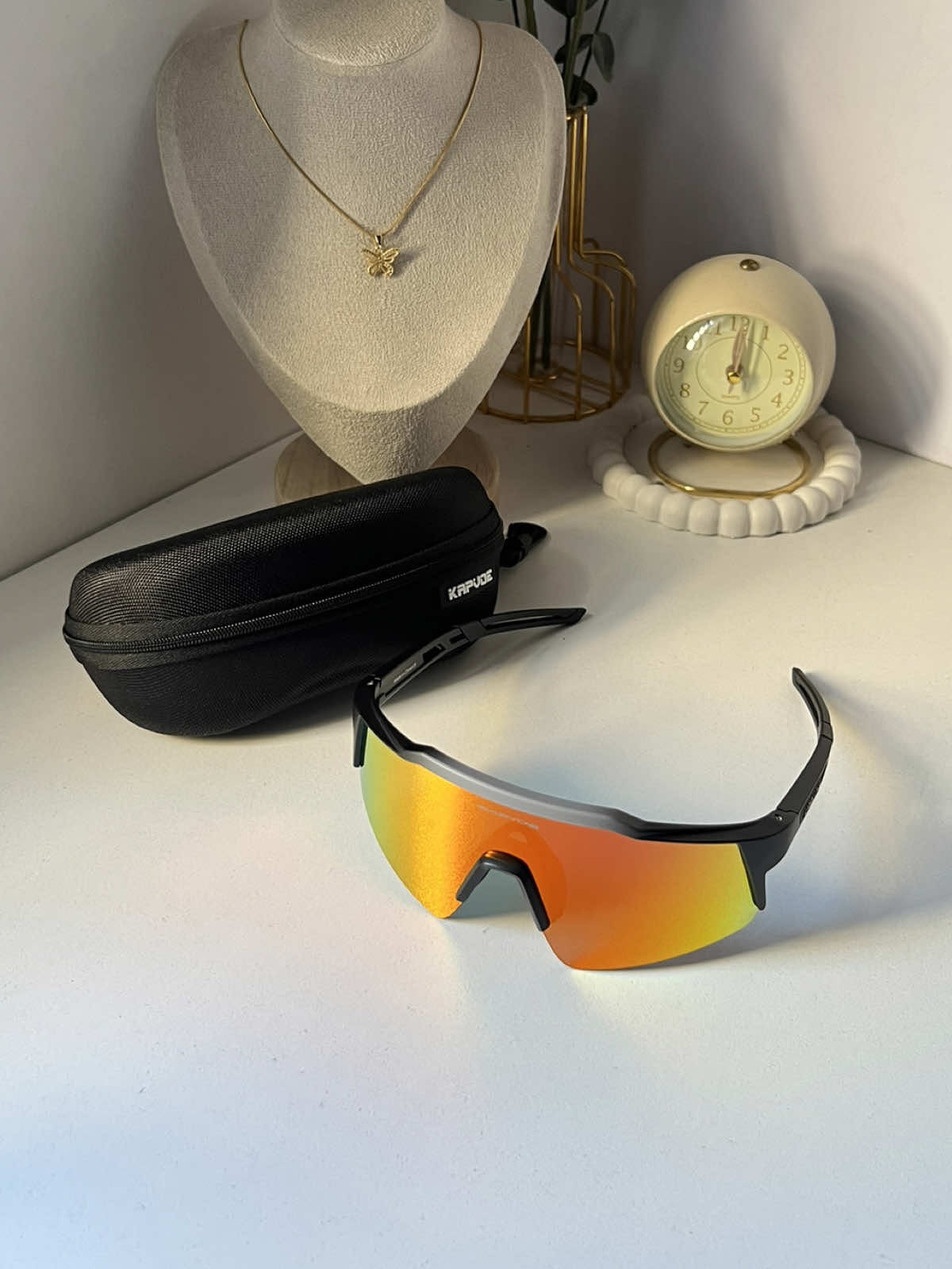 Apaka pogi!!❤️‍🔥 Click the yellow basket to order!!😎 #kapvoeglasses #kapvoecyclingshades #fyp #cyclingglasses #sunglassesformen #foryou 