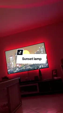 Turn your room into the golden hour. #TikTokShop #tiktokmademebuyit #tiktokmarketplace #SunsetLamp #AestheticVibes