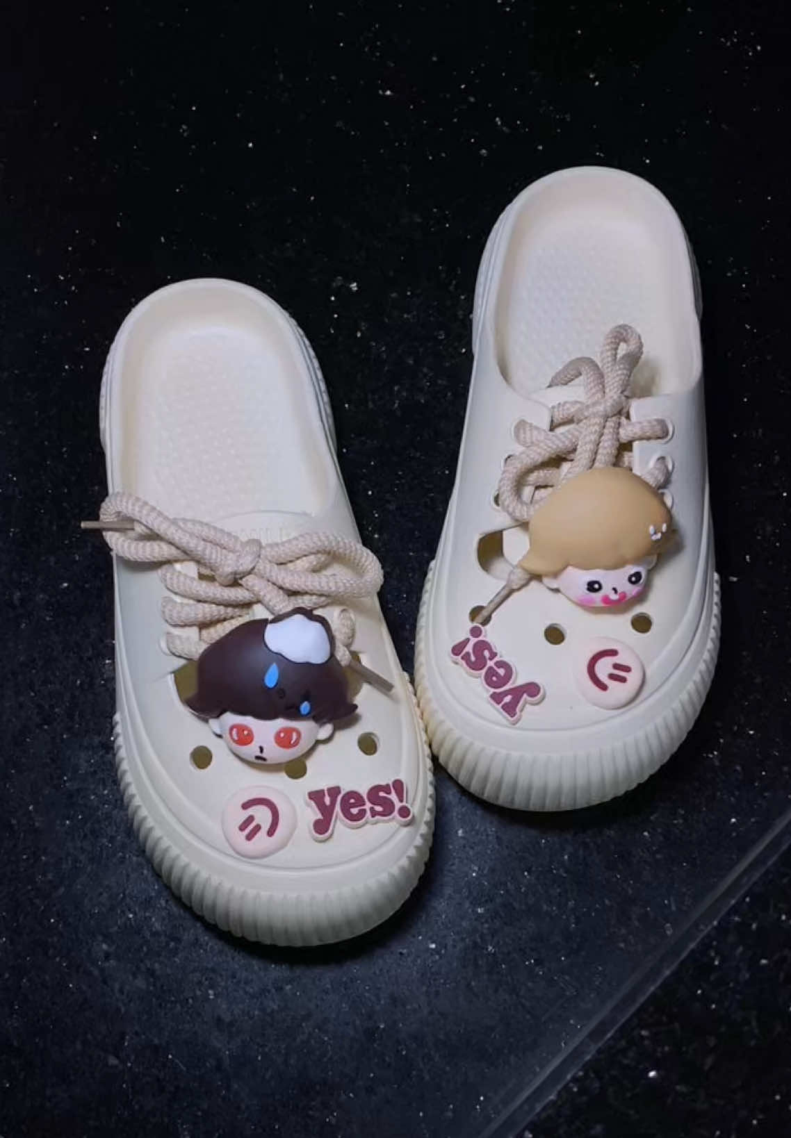 Sục nữ tặng kèm sticker hoạt hình, đế cao 5cm , giày lười xinh #xuhuongtiktokkk #depnu #depnuxinh #depnuhottrend #depnuthoitrang #sucnu #sucnuxinh #sucnuhottrend #sucnusticker #sucdecao5cm #xaykenh #tiepthi 