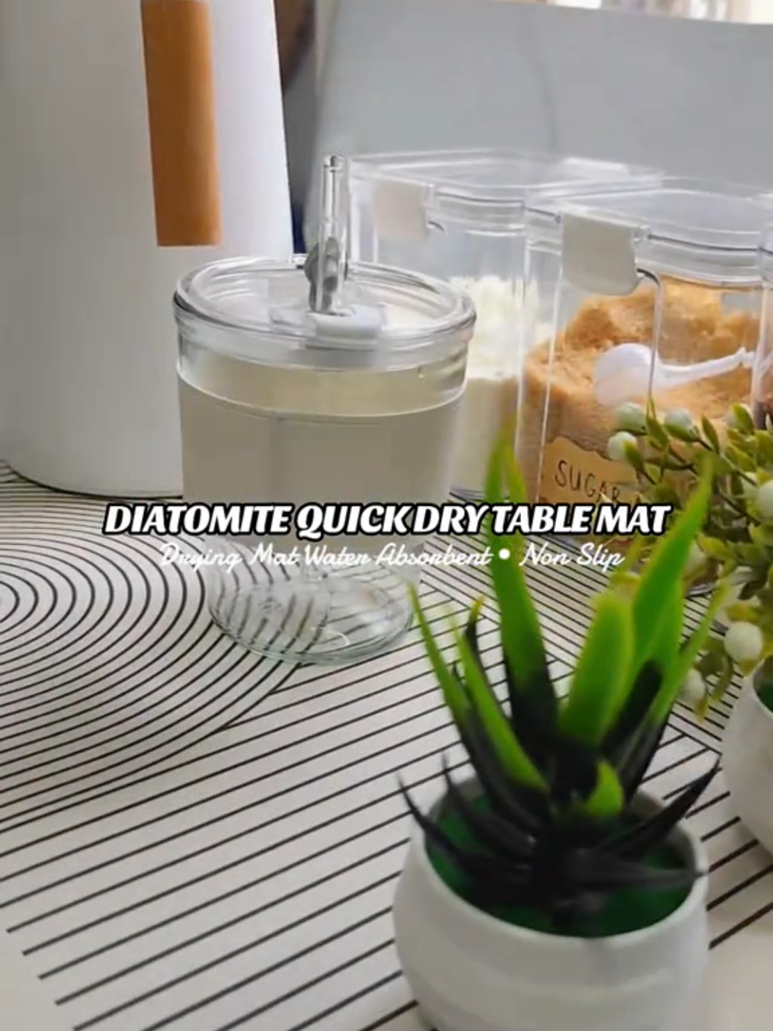 QUICK DRY TABLE OR DISH MAT 💯‼️🤍 Super gandaaa perfect pag coffee time. Pwede rin gamitin for drying dishes, very absorbent and non slip. Affordable pa 🥰😍 Checkout na. #fyp #fypシ゚ #foryou #viral #trend #dishmat #tablemat #KitchenHacks 