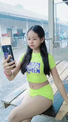 #follow  #មេឃកំពុងភ្លៀងហើយ😢តើបងរងាទេ💔 