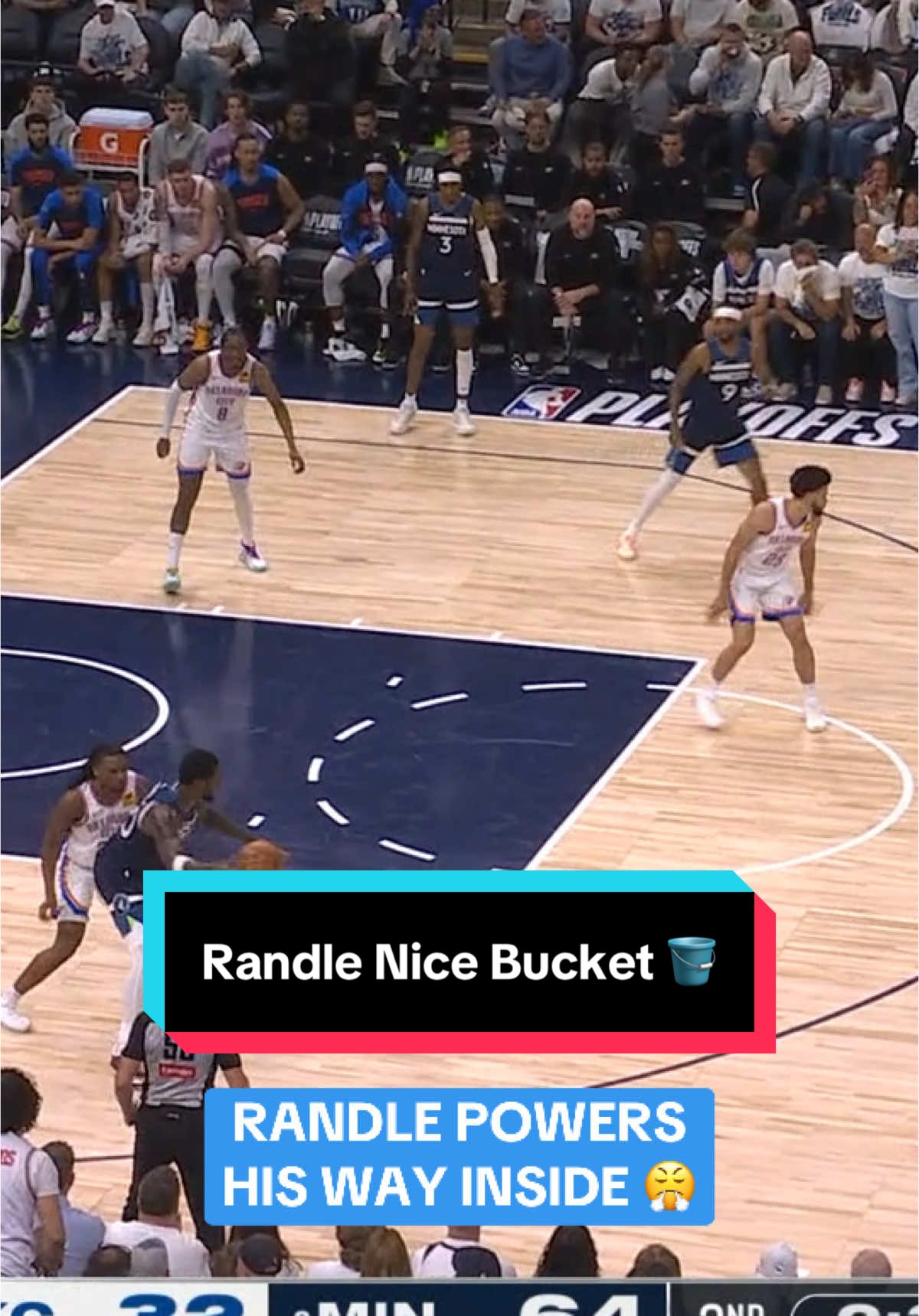 Randle powers his way inside for the tough bucket 😤😮‍💨 @Timberwolves #NBA #Basketball #MinnesotaTimberwolves #JuliusRandle 