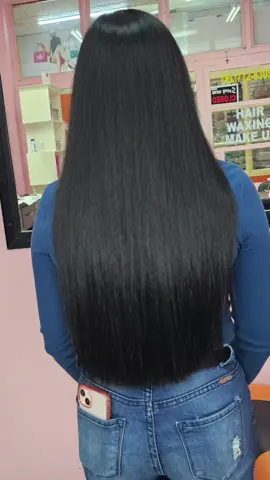 #Tasha #beauty #studio #Trinidad #hairstylist #cut#flatiron. located  main road Chaguanas 772-8305. 