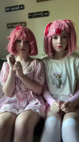 Hey guys making my gf cosplay yuri later lol lol lol lol #コスプレ #fyp #foryoupage #ddlc #dokidokilitertureclub #dokidokiliteratureclubcosplay #sayori #natsuki #sayoriddlc #natsukiddlc #natsukicosplay #sayoricosplay 