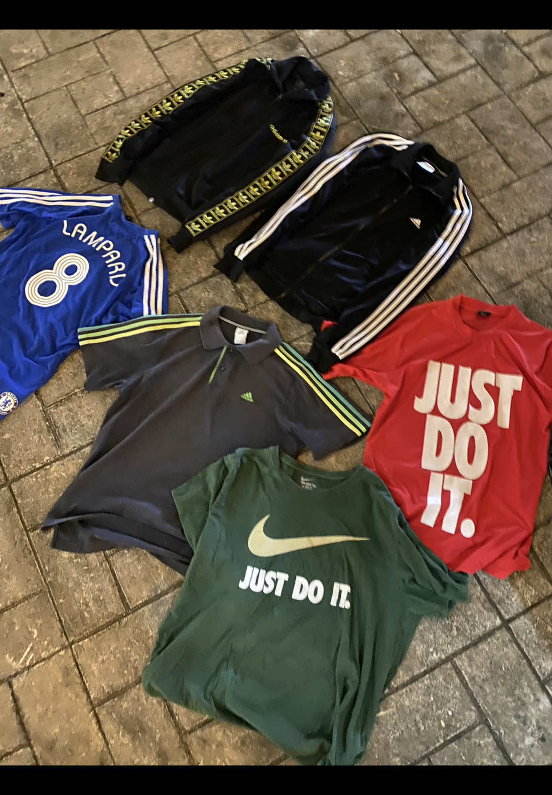 #maellegacyid #fyp #batam #thrifting #thrift #bajubekas #xyzbca #nike #kappa #adidas 