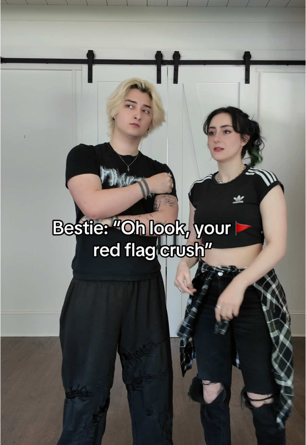 Bestie protec against 🚩red flags @Danny 