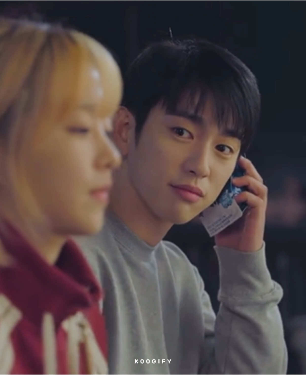 MANNNN the way he looks at her……… he surely likes miji and not mirae #parkboyoung #parkjinyoung #ourunwrittenseoul #kdrama 