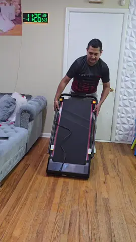 Caminadora plegable ideal para casa o apartamentos #walkingpad #treadmill #umay #umayfitness #ejercicioencasa #workout #tiktokshopmemorialday #tiktokmademebuyit #tiktokshopping 