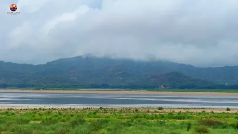 မြူတွေဆိုင်းနေတာ တန့်ကြည်တောင်  ဘုရားကိုတောင် မမြင်ရတော့ဘူး  အရမ်းလှနေရောပဲ 🥰 #foryou  #bagan  #baganlover 