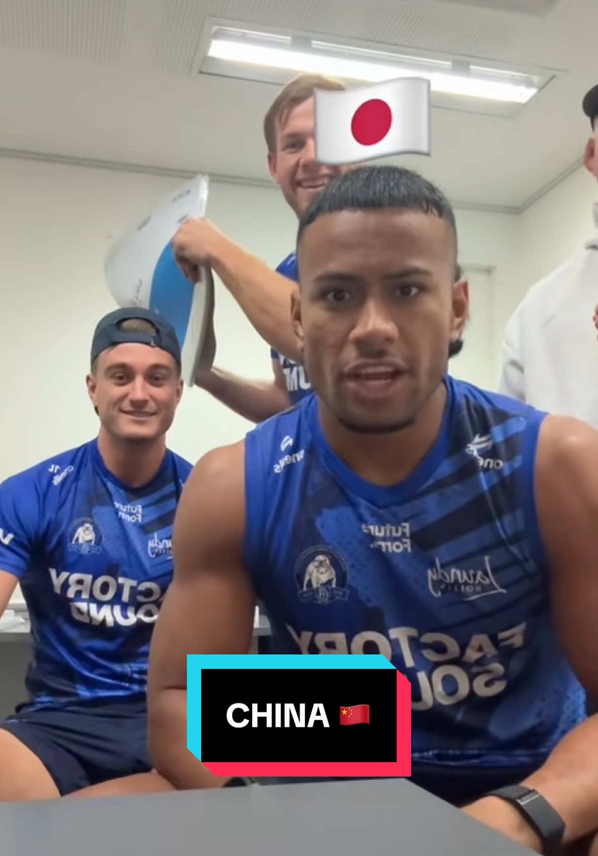 when u accidentally start a viral trend.. 🤭 #nrl #stephencrichton #china 