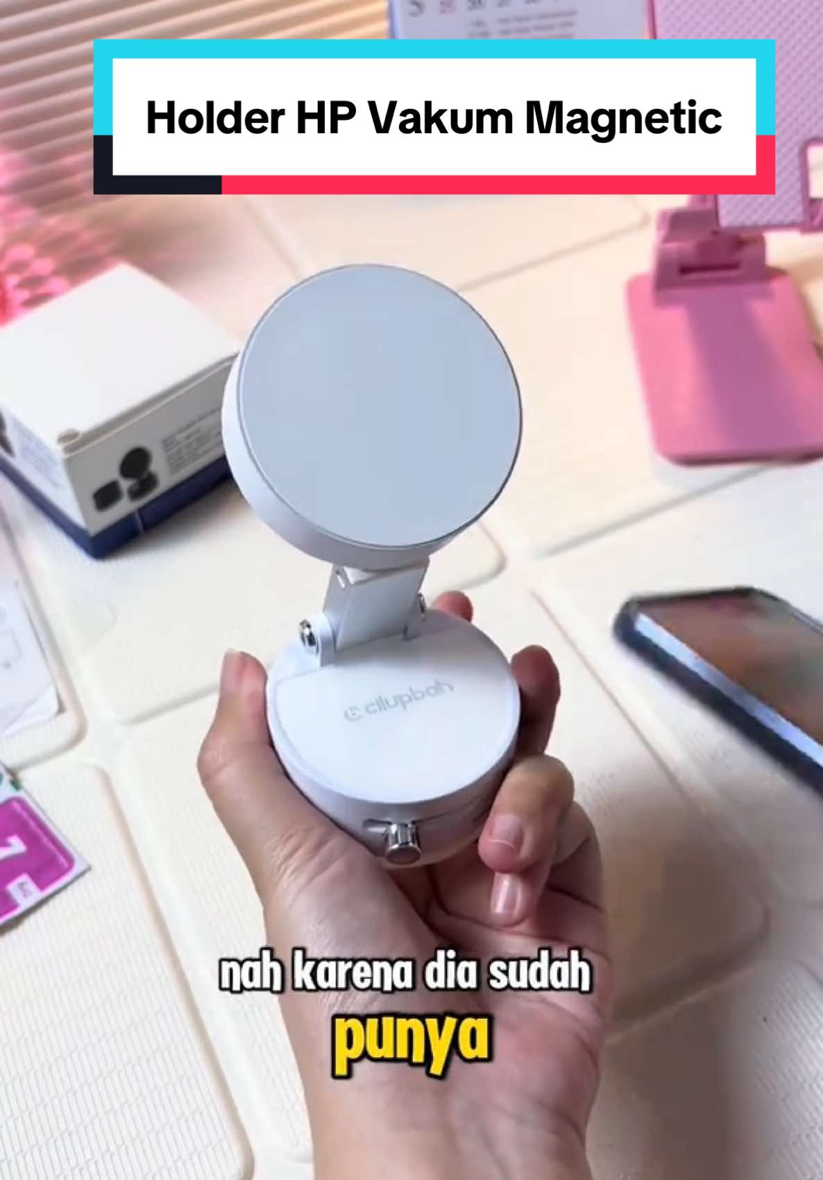 Ini yg lagi rame rebutan guys! Holder magnetik vakum yg kepake banget apalagi ukurannya compact bisa dibawa kemana2 #holderhp #holderhpmagnet #vaccumsuction #vacuumsuctionphoneholder 