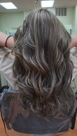 color transformation by me on my lovely client 🥰 #trinahh95 #colorcustomizer #color #highlights #tiktokviral #foryourpage #fyp 