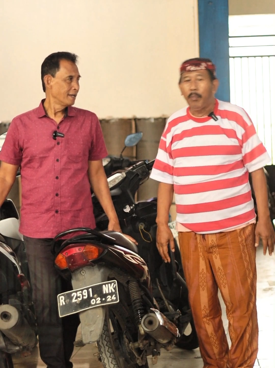 PEGADAIAN SWASTA #komedi #lucu #viral #hiburankocak #ngakak 