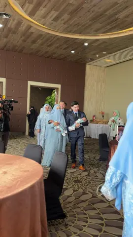 Diundang sama kokoh @林金福 / Koh Dennis Lim aqiqah Ibrahim dan Muhammad. Barakallah y koh, Teh Yunda. Semoga baby twin jadi anak soleh. Aamiin #kohdenisbaby #ibrahimmuhammad #fyp #babytwin 