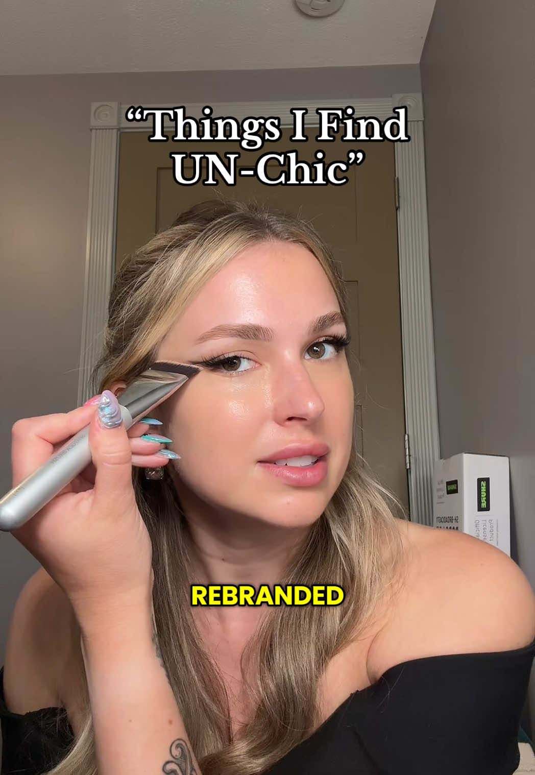 And that’s why we should all be showing more titty #thingsifindchic #unchic #chic #cabaret #cabaretiktok #fascists #altrightpipeline #antitrump #antiredpill #fashiontrends 