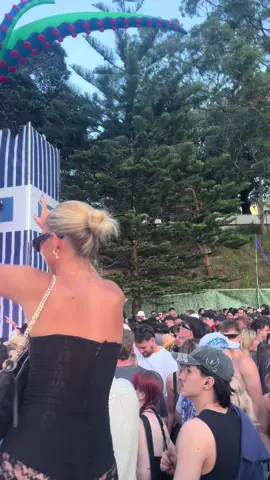 #tb TO @Chris Stussy playing the one @Chloé Caillet @Luke Alessi at harbourlife 2024 #upthestuss 