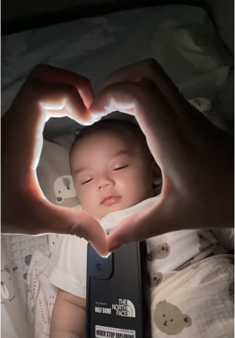 Bayi 2 bulan kuu🥰 #masyaallahtabarakkallah #bayilucu #bayi #newborn #bayitidur #Love #fyp #fypage #capcut 