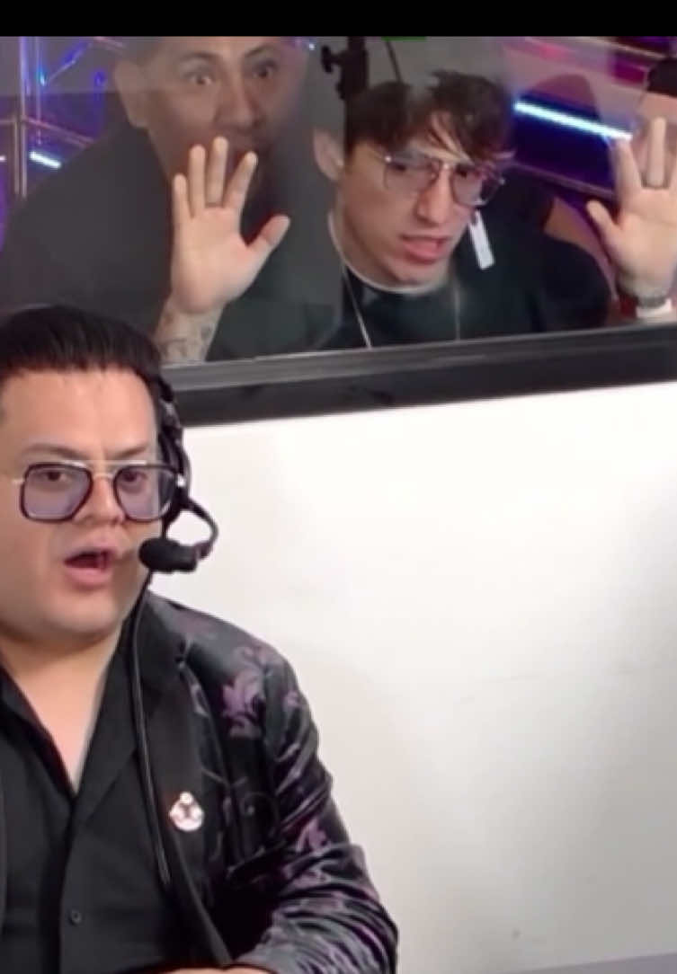 #dota2 #dota2wtf #fyp #zeinternational #dota #dotaperu #dota2watafak #padredomingo #gloglosor #glogloking #clips #dota2memes 