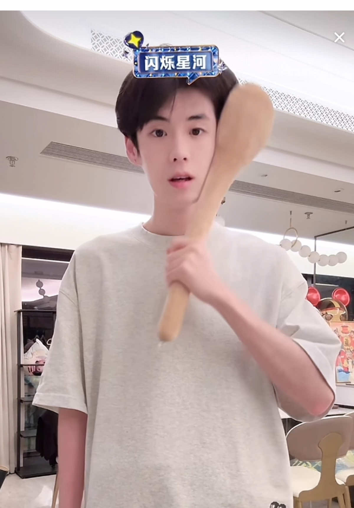 [LƯU GIAI LƯƠNG] Chuyển nhà mới mà nhoi nhoi như iem bíe zị đó🤭 Mồm nói ko kịp hồi chiêu 😆 #douyin抖音 #luugiailuong #liujialiang #刘佳梁 #viral #live 