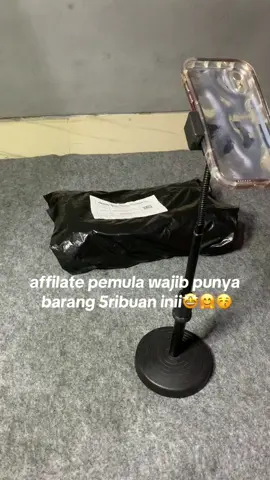 Bikin video stabil & estetik cuma modal 5 ribuan#fyppppppppppppppppppppppp #holderhp #affiliatemarketing #4u #holderhpmurah #fyp #affiliate #affilatepemula #racuntiktok 