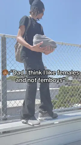 That is not my son 🙅‍♂️