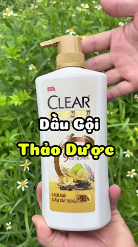 Dầu gội thảo dược Clear mang lại cảm giác như đi gội đầu dưỡng sinh nè. #vienvova88 #daugoithaoduoc #daugoi #sachgau #haircare #CLEARTHAODUOC #CLEAR #hoptaccungUnilever 