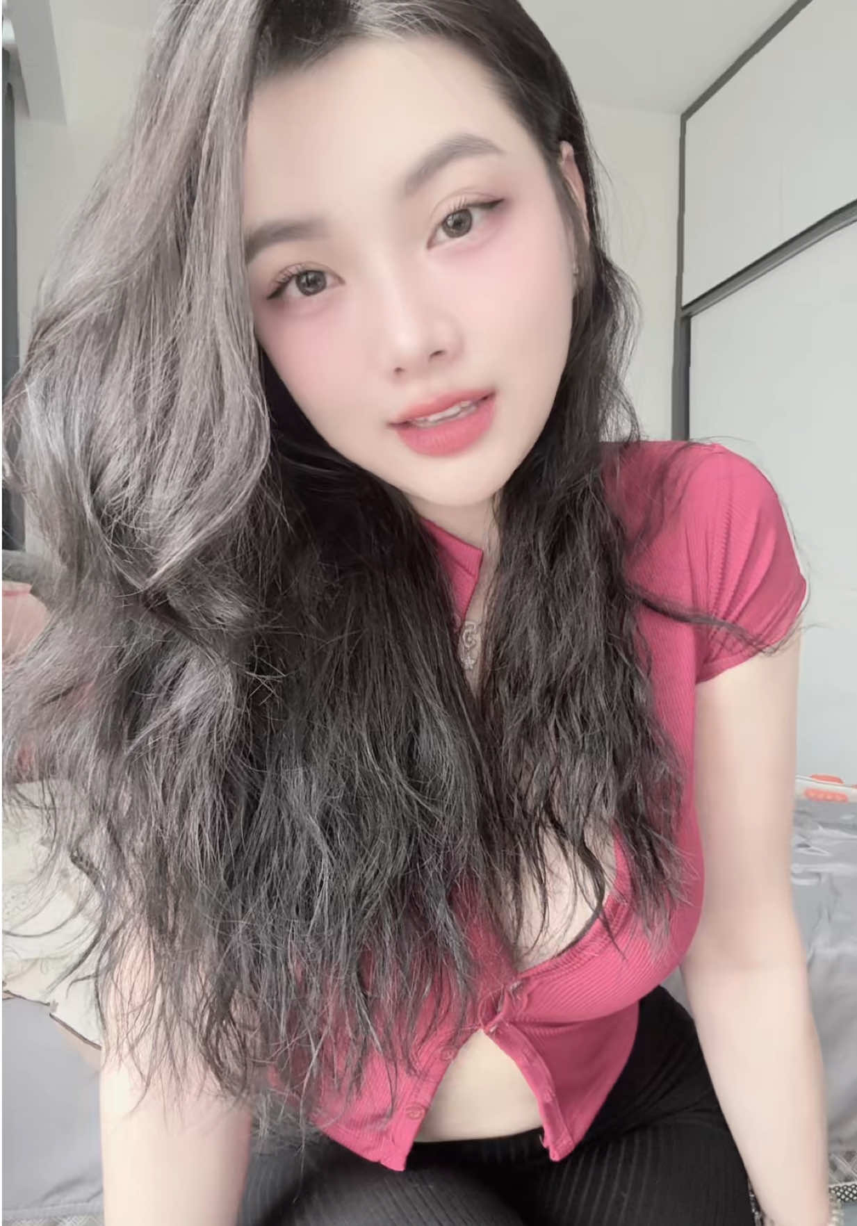 Thiếu 1 điểm tựa 😂