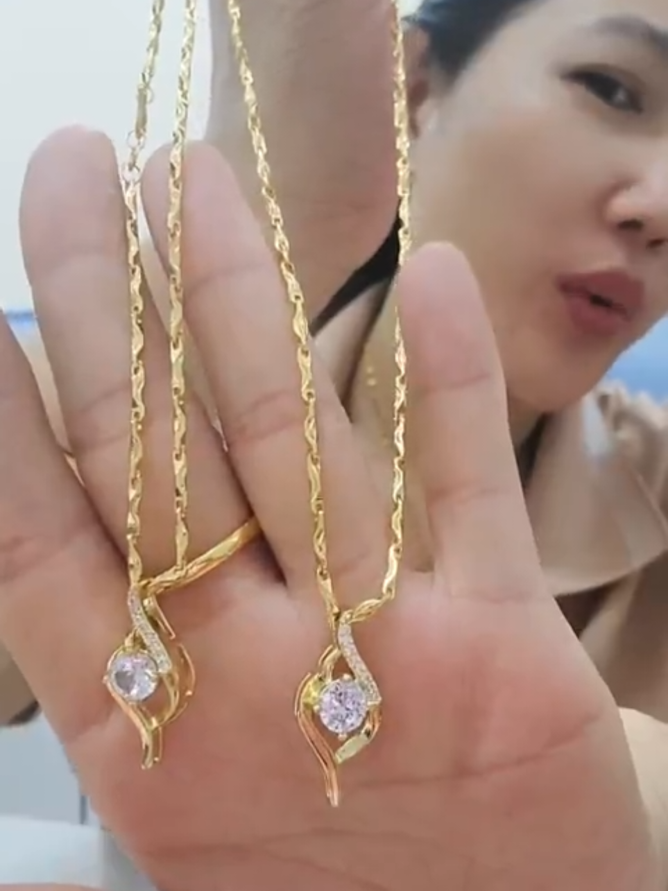 dây chuyền titan #shopcucle #xuhuong #muasamcungtiktok #titan #trangsuc #trangsuctitan #nutrang #daychuyen #daychuyennu #daychuyentitan 