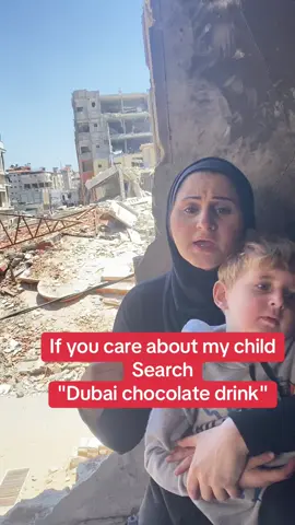 Dubai chocolate drink #chocolate #dubaichocolatedrinks #dubaichocolate #asmrfood #ASMR #baking #Recipe #chocolatedrink @Amaury Guichon @Chocolate_princess👸🏽🍫 @SoumiOC 🍉 @🍉🫒always @☆ hyexen 🍉 @sarahdoses @🍉 ELLA 🧿 