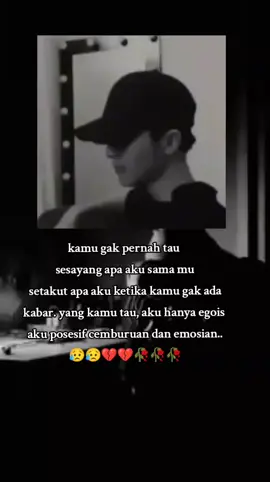 kamu gak pernah tau sesayang apa aku sama kamu#😥🥀🥀 #💔💔💔 #😥😥😥 #fypp #fypp #fypp #fypp #sadstoryisihati #storyisihatikuygsekarang 