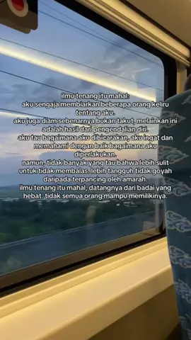 Aku membiarkan oranglain salah paham tentangku❤️