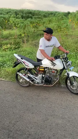 nyore moakk🤳🏻 #walisonggoofficial #w9style #fypシ゚ #fyp #tigergank 