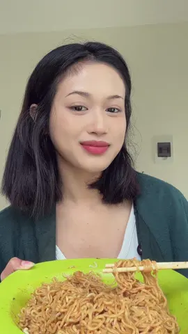 kenapa yaaa mie itu enakkk