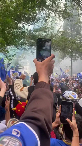 Persib adalah warisan turun temurun,harga diri dan kebanggaan 💙🏆 #persib #bobotoh #konvoipersib #konvoi #persibjuara🤲💙🐯 #maungbandung #persibjuara🤲💙🐯 #wededed #vikingpersibclub 