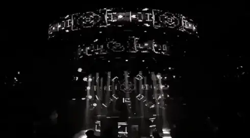 #xuhuong #trendingvideo #nhachaymoingay #xuhuongtiktok #heyclub #thaihoang #thaihoangmusicteam #thaihoangremix #thaihoang1991 #djthaihoangremix #djthaihoangofficial #thaihoangofficial 