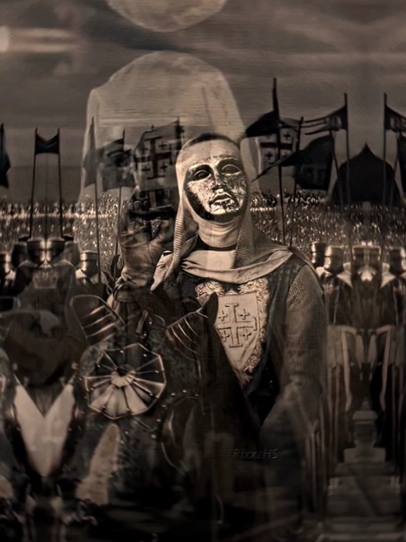 cosplay king Baldwin iv☠️ . . . . Baldwin IV (1161–1185), yang dikenal sebagai Raja Kusta , adalah raja Yerusalem dari tahun 1174 hingga kematiannya pada tahun 1185. Ia dikagumi oleh orang-orang sezamannya dan para sejarawan di kemudian hari atas tekad dan dedikasinya terhadap Kerajaan Yerusalem dalam menghadapi penyakit kusta yang melemahkannya . Dengan memilih penasihat yang kompeten, Baldwin memerintah negara tentara salib yang berkembang pesat dan berhasil melindunginya dari penguasa Muslim Saladin .Baldwin mengembangkan gejala pertama kusta saat masih anak-anak tetapi baru didiagnosis setelah ia menggantikan ayahnya, Raja Amalric ( memerintah  1163–1174 ). Setelah itu tangan dan wajahnya semakin rusak. Pangeran Raymond III dari Tripoli memerintah kerajaan atas nama Baldwin hingga raja mencapai usia dewasa pada tahun 1176. Begitu ia memegang pemerintahan, Baldwin merencanakan invasi ke Mesir, yang gagal karena ketidakkooperatifan pengikutnya. Saladin pada gilirannya menyerang kerajaan Baldwin pada tahun 1177, tetapi raja dan bangsawan Raynald dari Châtillon memukul mundur dia di Montgisard , yang membuat Baldwin terkenal. Raja muda itu menguasai menunggang kuda meskipun secara bertahap kehilangan sensasi di ekstremitasnya dan mampu bertarung dalam pertempuran hingga tahun-tahun terakhirnya. Kusta mencegah Baldwin untuk menikah. Ia berharap untuk turun takhta ketika saudarinya, Sibylla , menikah dengan William dari Montferrat pada tahun 1176, tetapi William meninggal tahun berikutnya. Pada tahun 1180, untuk mencegah kudeta oleh Pangeran Raymond III dari Tripoli dan Pangeran Bohemond III dari Antiokhia , Baldwin menikahkan Sibylla dengan Guy dari Lusignan . Guy ditentang oleh sebagian besar bangsawan, dan segera merusak hubungannya dengan Baldwin secara permanen. Perselisihan internal yang terjadi memaksa Baldwin untuk tetap menjadi raja, karena hanya dia yang mampu menyatukan bangsawan yang bertikai. Baldwin kembali memukul mundur Saladin pada tahun 1182, di Pertempuran Le Forbelet , tetapi kusta membuatnya buta dan tidak dapat berjalan atau menggunakan tangannya pada tahun 1183. Ia mencabut hak waris Guy dan memahkotai putra Sibylla, Baldwin V , sebagai raja bersama sebelum ia sendiri diangkat menjadi tandu untuk menghentikan Pengepungan Kerak oleh Saladin . Baldwin gagal membatalkan pernikahan Sibylla dengan Guy dan menyita wilayah kekuasaan Guy di Ascalon . Pada awal tahun 1185, ia mengatur agar Raymond memerintah sebagai wali bagi putra Sibylla dan meninggal sebelum tanggal 16 Mei.#historycreatorteam #History #fyp #foryoupage 