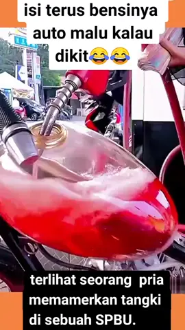 VIRAL ..seorang laki laki pamerin tangki motornya yang keren,#mj 8️⃣1️⃣0️⃣