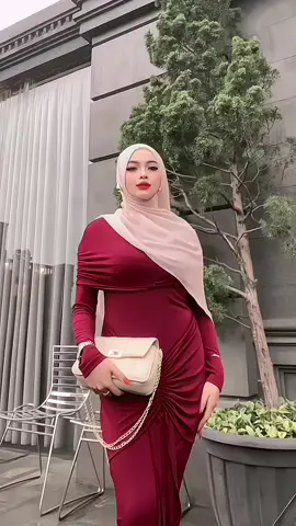 Red dress❤️💋💄