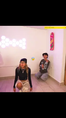 ESCUCHEN A ALEX SL FINAL LE SALE RE RÁPIDO JSLSBWLSJSKS @alex omar #alondrissa #alondramichelle #alexomar #alex #lasyeguas #rai #rainelissss #lasamo #losamo #fanpage #humor #que #kick #clips #clipsdekick #fyp #fypシ゚ #parati #paratiiiiiiiiiiiiiiiiiiiiiiiiiiiiiii #paratii #fup 