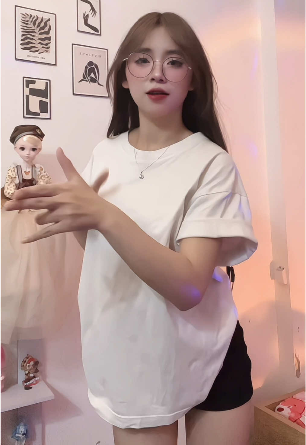 ê bài này cuốnn ê…#lunyentertainment #nhachaymoingay 