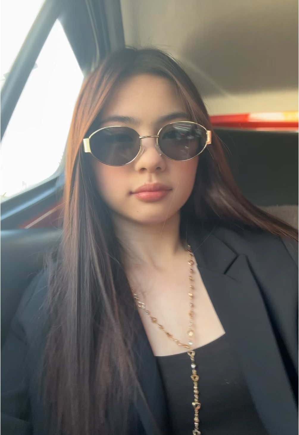 😎