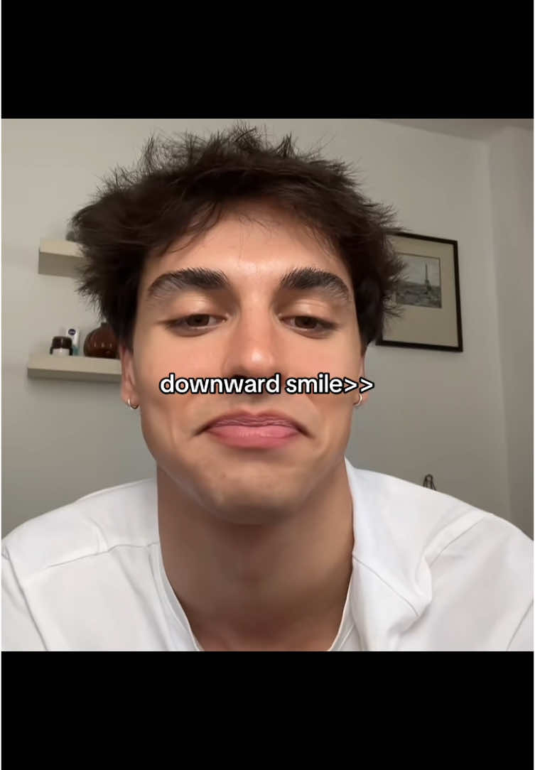 Downward smile #aesthetic #smiles #fyp 