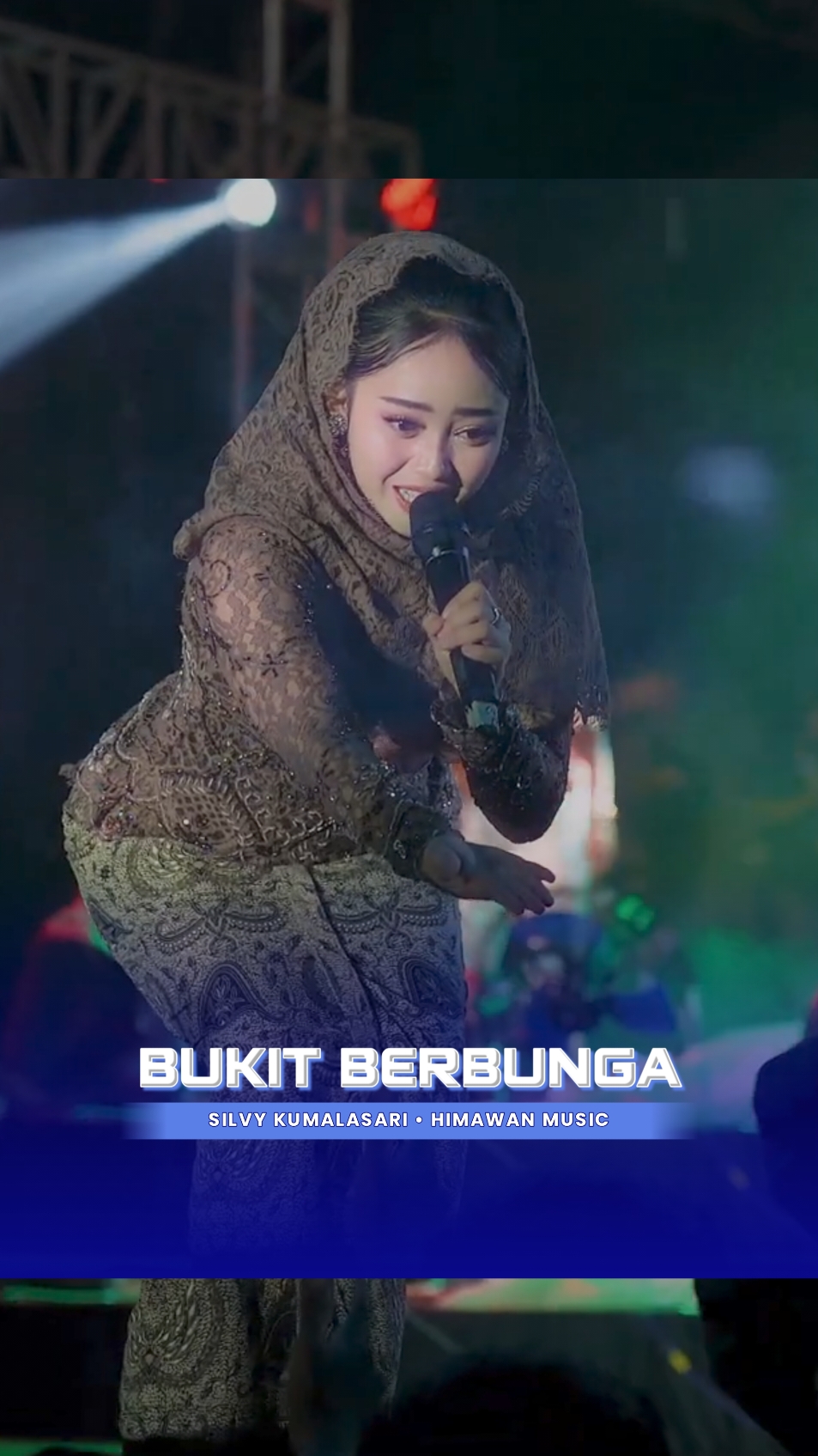 BUKIT BERBUNGA / Silvy Kumalasari   kita pun turun bersama #bukitberbunga #silvykumalasari #himawanmusic #dangdutklasik #jadul #trend #story #liriklagu  #dangdutanae #template #CapCut 