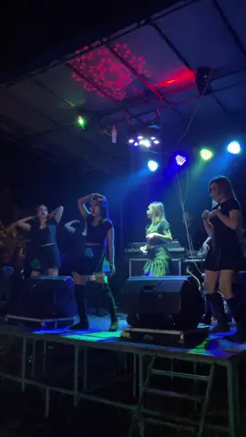 Goyangkann kakimu secaraa serentakkk#captain #kibotpercut #fyppppppppppppppppppppppp #foryoupage #viraltiktok 