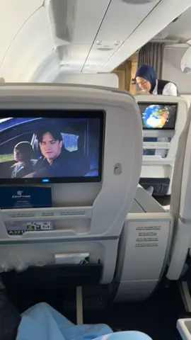 #egyptair #flightattendant #flight #fyp #emirates #airbus321neo 
