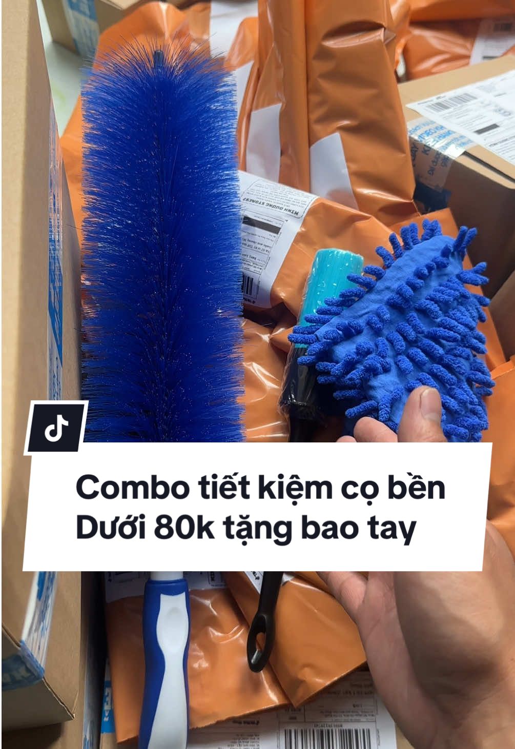 Combo tiết kiệm dưới 80k cọ lông xanh và chổi 45cm tặng bao tay rửa xe #dungcutienich #chamsocxe #combo #muataitiktokshop #xuhuongtiktok 