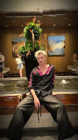 #CapCut yêu kiểu gì vậy ? 😦 #bottom🇺🇸🌈