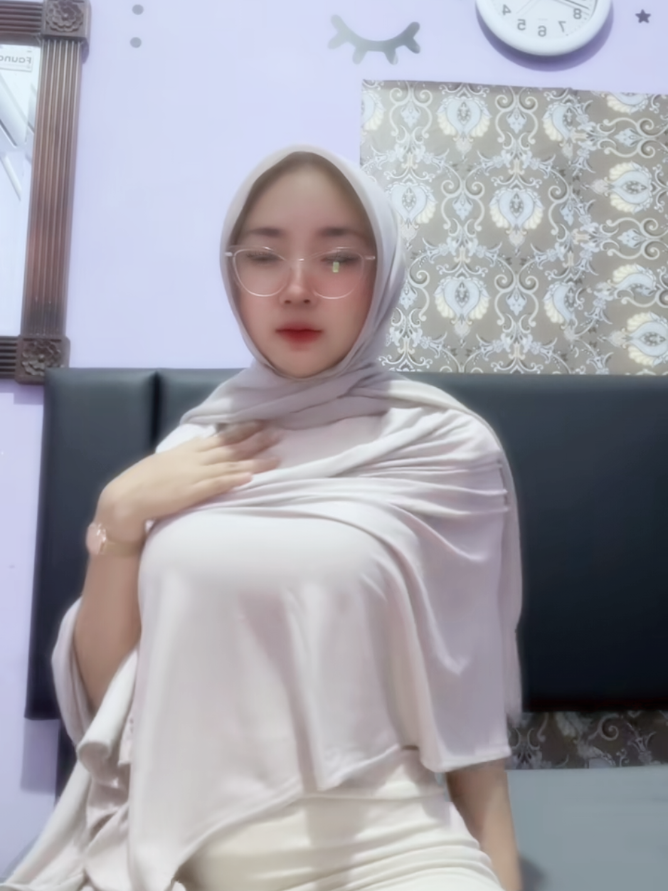 #tiktok #jandahyper #biduancantik #jandamuda #janda #jandakesepian #jandacantik #cewekpulen #mamamuda #cewekcantik #cewekhyper tiktokisthebest tiktokalwaysgood 