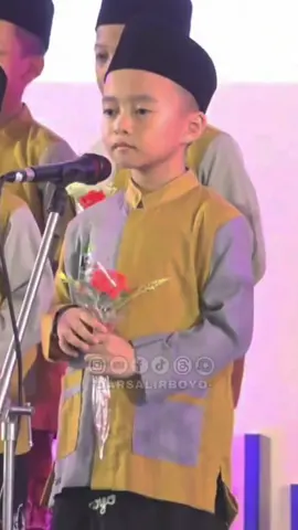 كل الديون يمكن ردها إلا دين الأم اللهم اجعل امهاتنا من أهل الجنة _